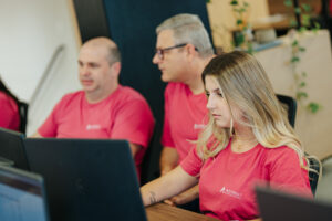 JOH04531 300x200 - In&iacute;cio